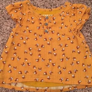 EUC 18 Month Girl’s Fox Top in Mustard 🦊